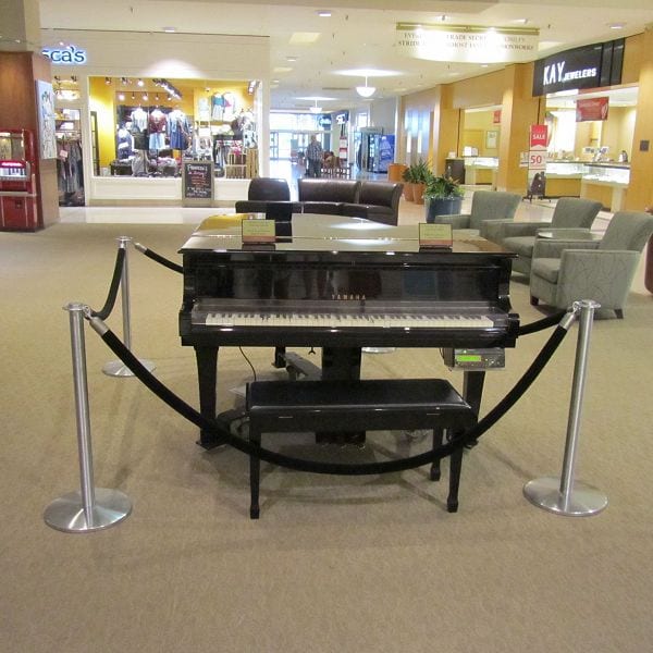 café Niños tarifa west-acres-mall-piano - Visit Fargo